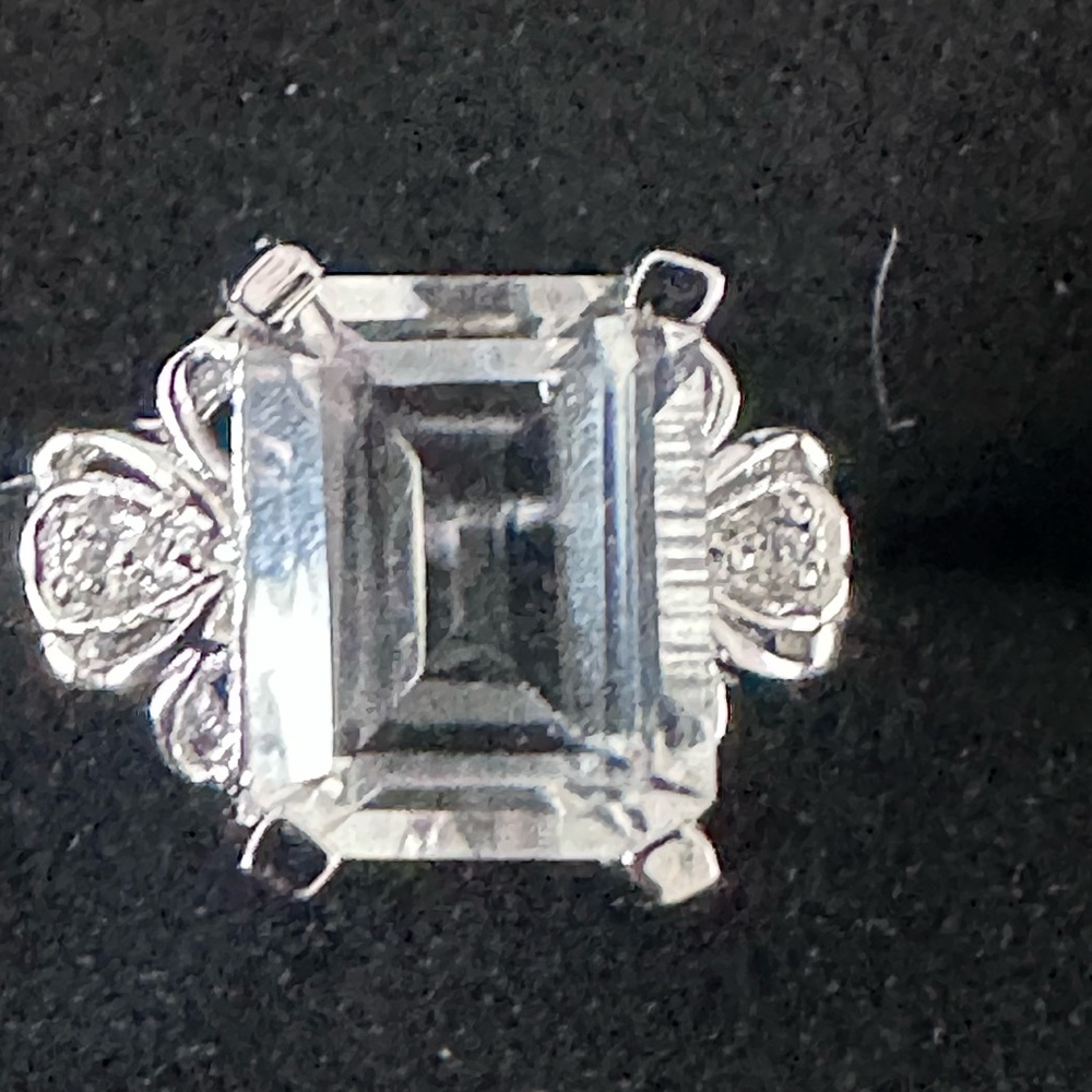 3.30ct Genuine Crystal Quartz & White Topaz Sterling Silver .925 size 8. NWT